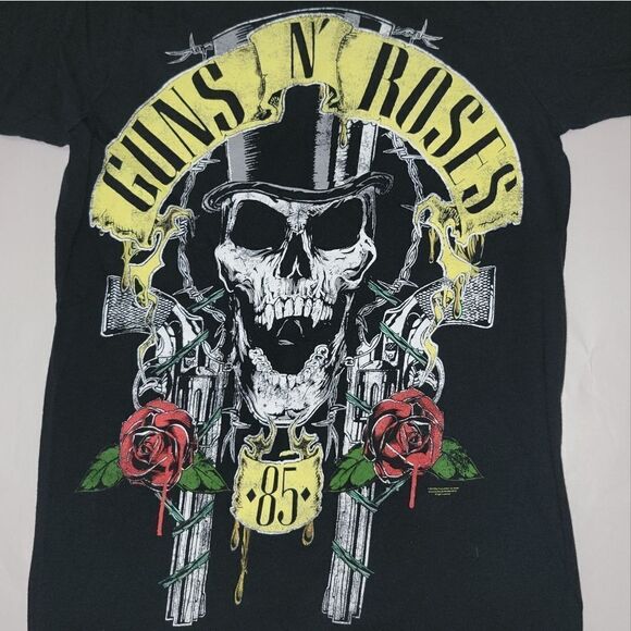 Guns and Roses Graphic T shirt by Bravado Mens Size S - Picture 2 of 4